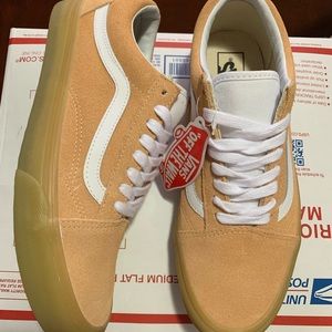 VANS OLD SKOOL AND CLASSIC SLIP ON